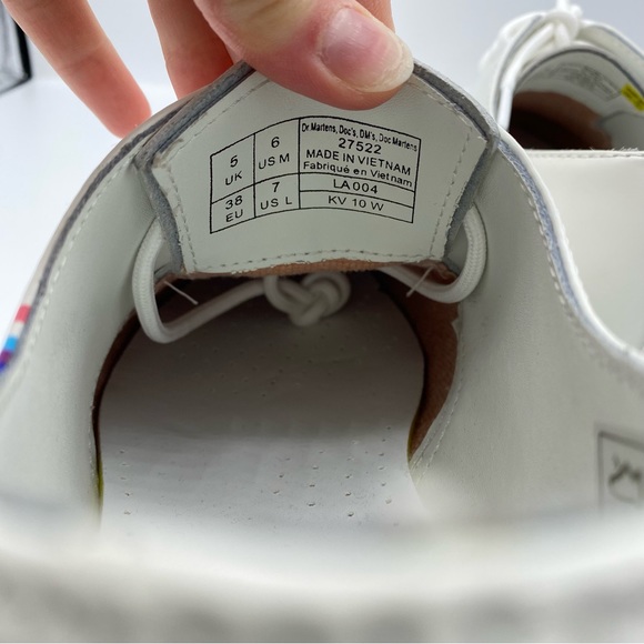 Dr. Martens 1461 White Smooth Leather Oxford Shoes Men's 6 Women's 7 like new - Picture 4 of 9